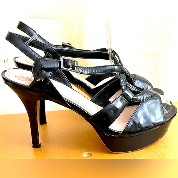 Vince Camuto patent leather shoes. Worn once! Size 8.5 - Picture 2 of 13